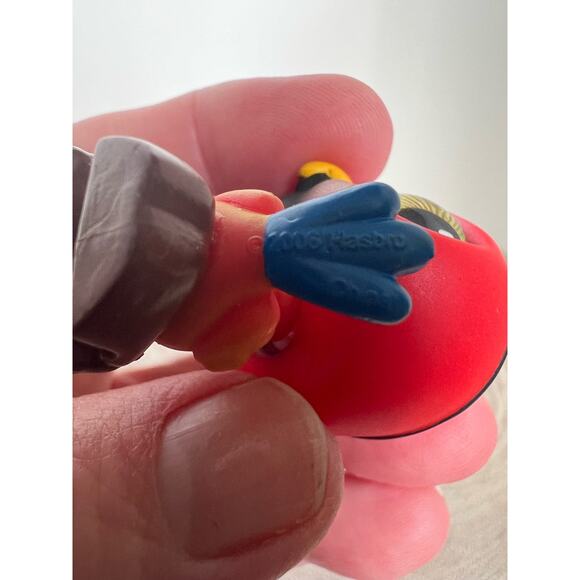 Littlest Pet Shop LPS Pirate Parrot #331 Realistic Eyes 2006 - Picture 3 of 4